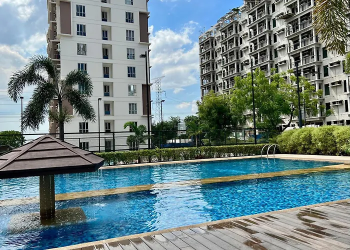 The Qc In Quezon City, * Manila